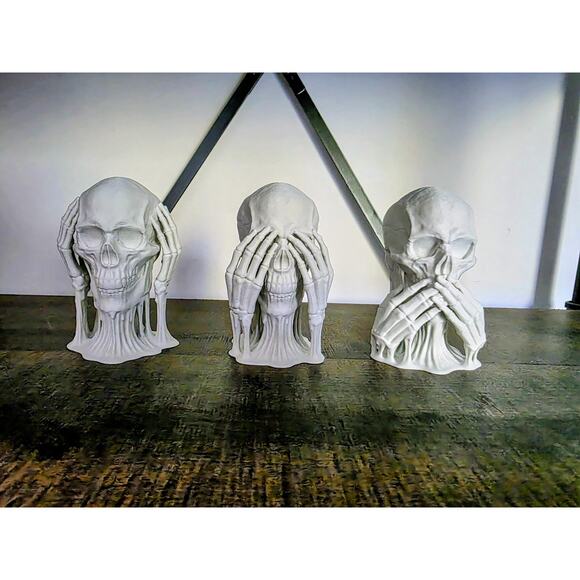 Hear No Evil, See No Evil, Speak No Evil Melting Skulls 3d Figure Set - Picture 1 of 6